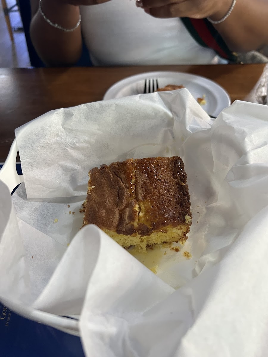 Platez Southern Kitchen & Cocktailz-5